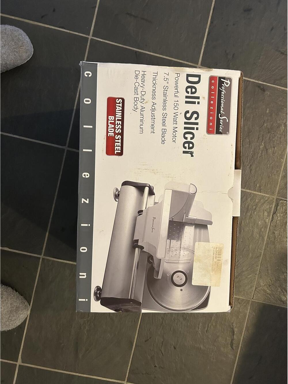 Professional Series Collezioni Deli Slicer with 7.5" Steel S